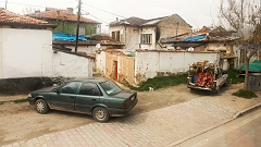 20150318 1865 Het oude Turkije, deze woningen worden allen afgebroken. : Rondreis, Turkije 2015